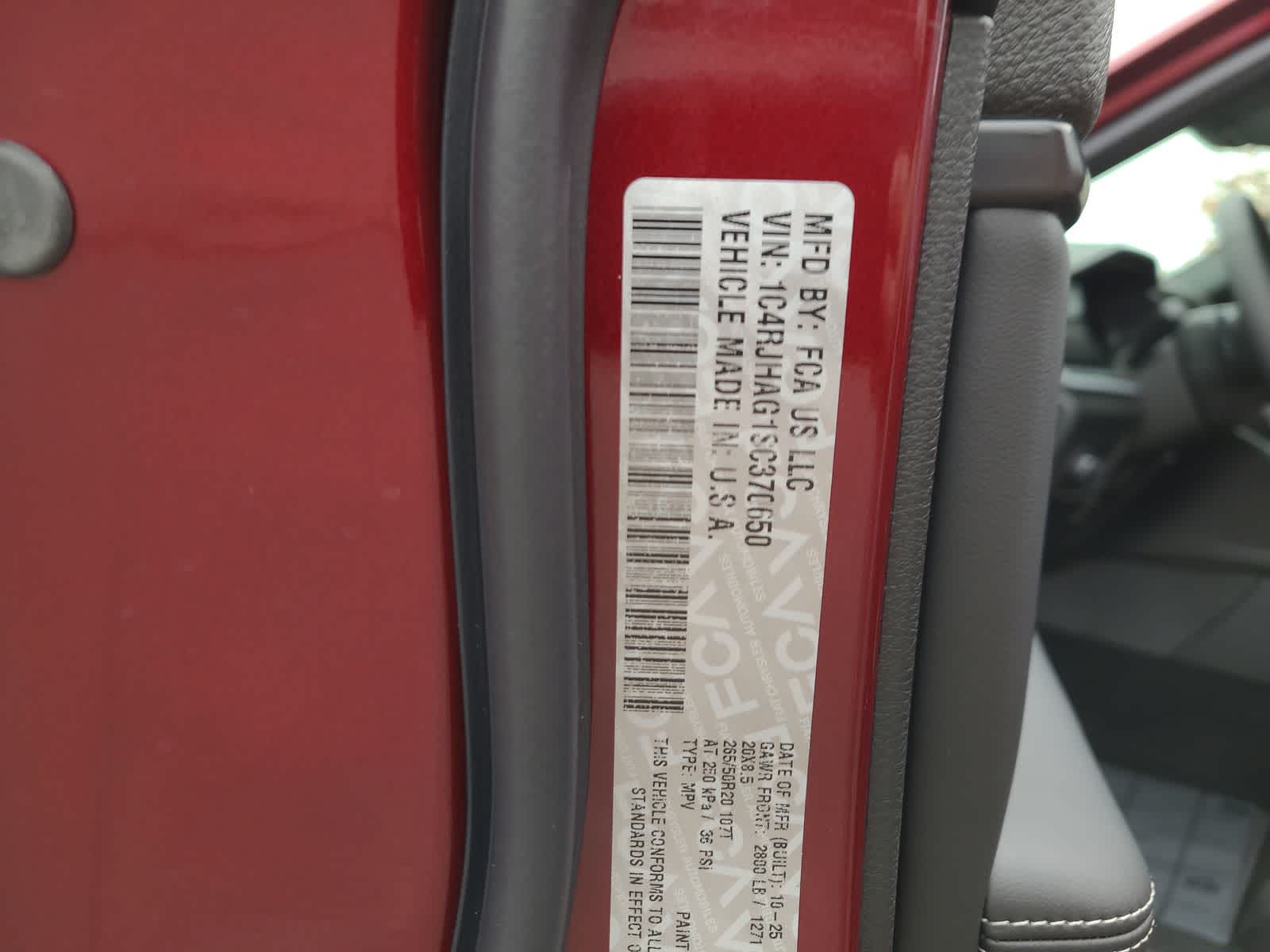 Thumbnail: 2025 Jeep Grand Cherokee - 29