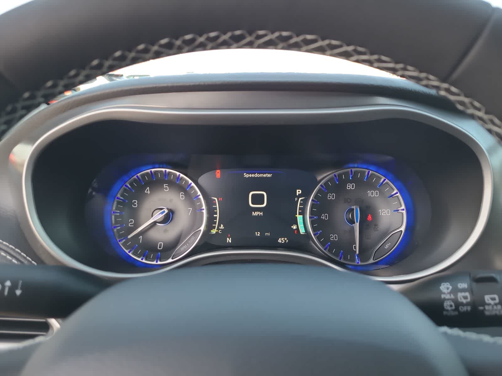 Thumbnail: 2026 Chrysler Pacifica - 26