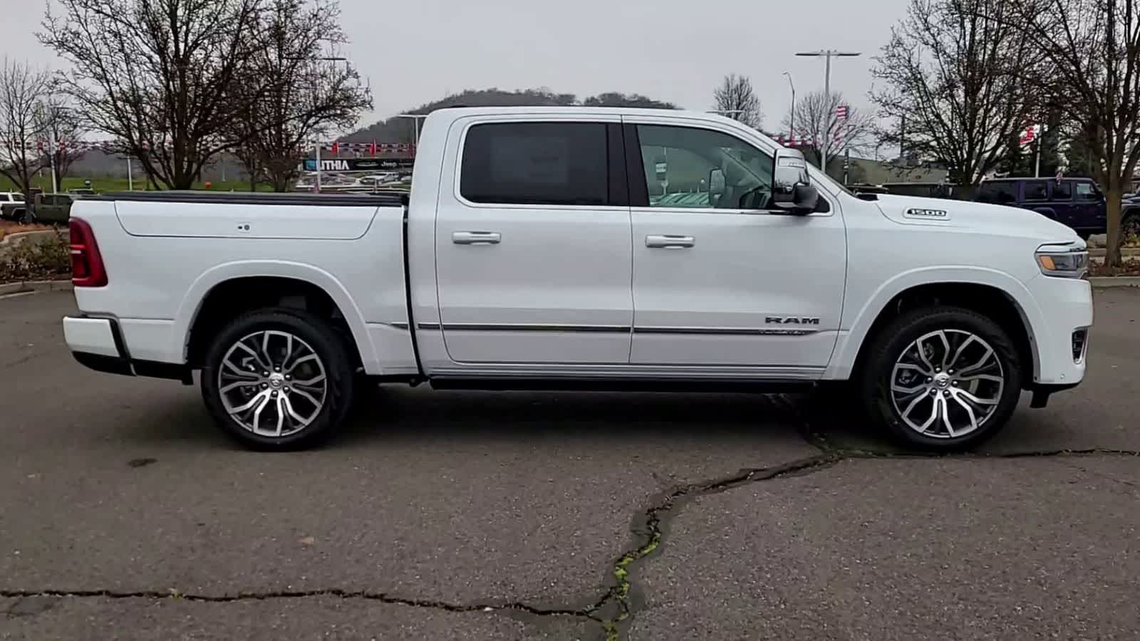 Thumbnail: 2026 RAM 1500 - 9