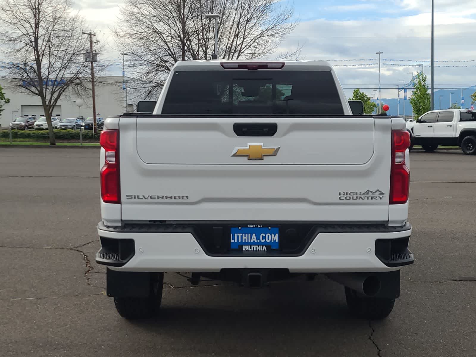 Thumbnail: 2024 Chevrolet Silverado 2500 - 13