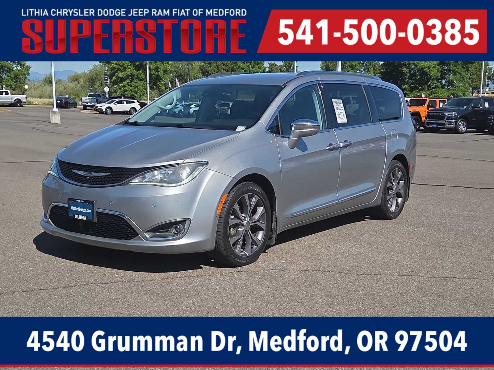 2017 Chrysler Pacifica Limited -
                  Medford, OR