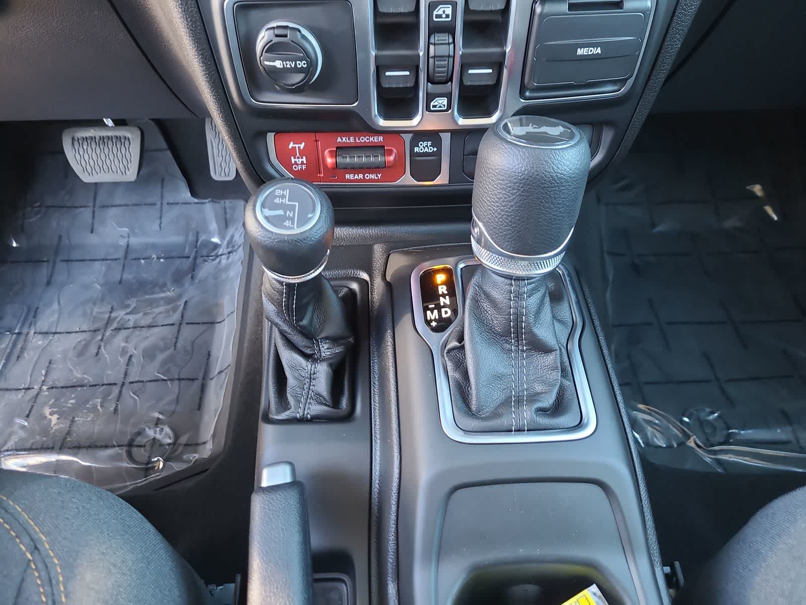 Thumbnail: 2026 Jeep Wrangler - 25