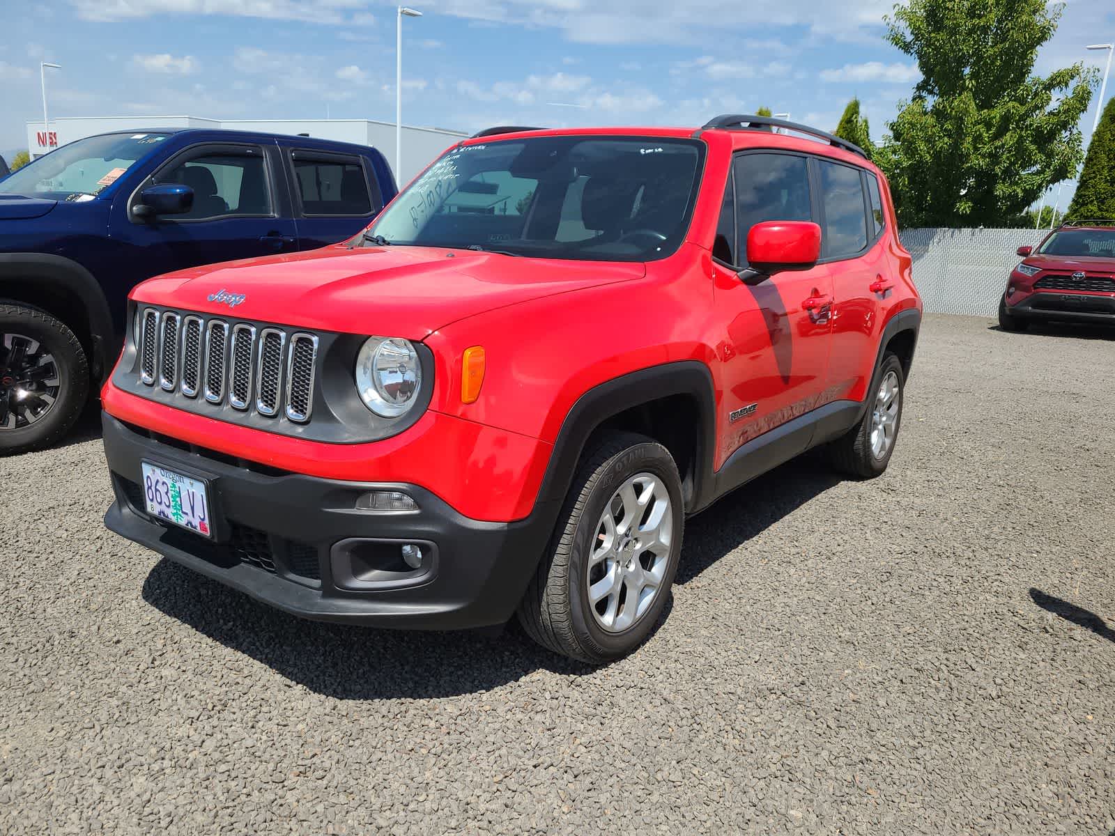 2016 Jeep Renegade Latitude Hero Image