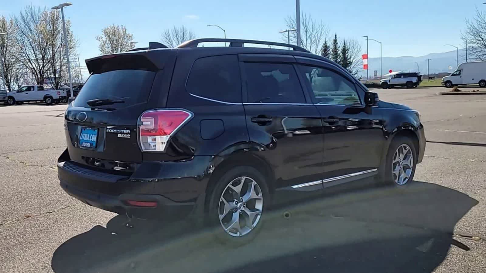 Thumbnail: 2017 Subaru Forester - 8