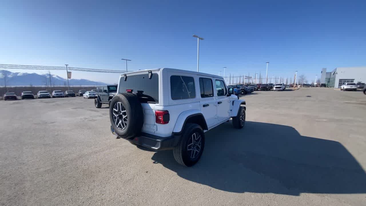 Thumbnail: 2025 Jeep Wrangler - 13