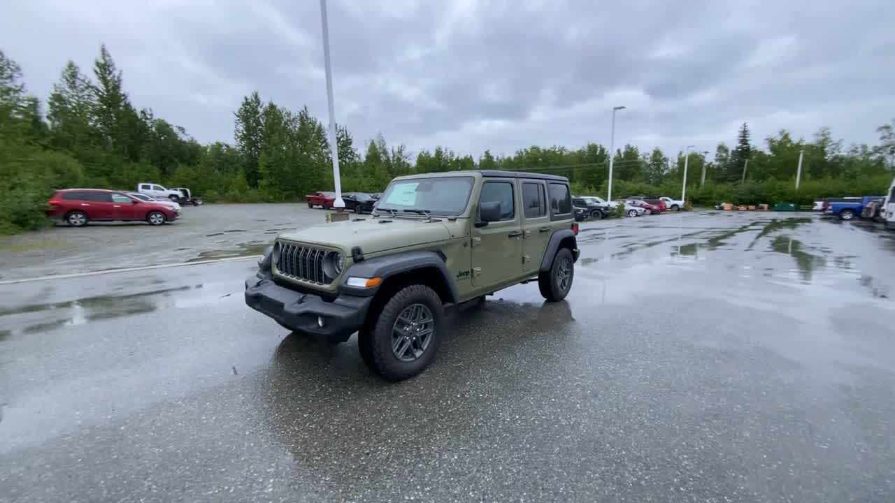 Thumbnail: 2026 Jeep Wrangler - 9