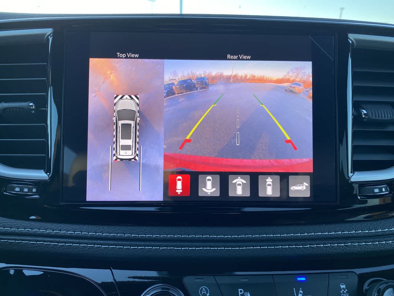 Thumbnail: 2026 Chrysler Pacifica - 23