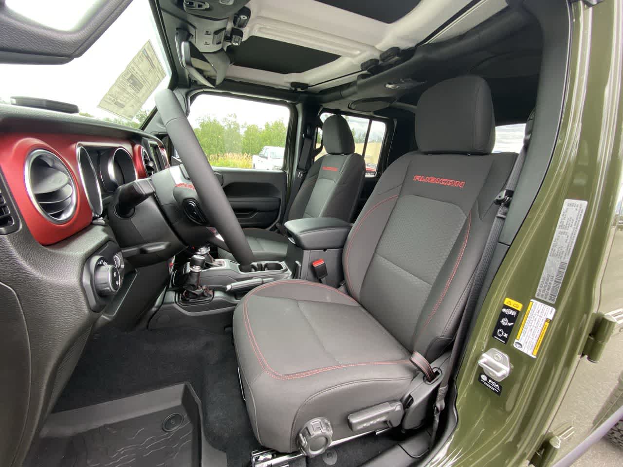 Thumbnail: 2023 Jeep Gladiator - 17