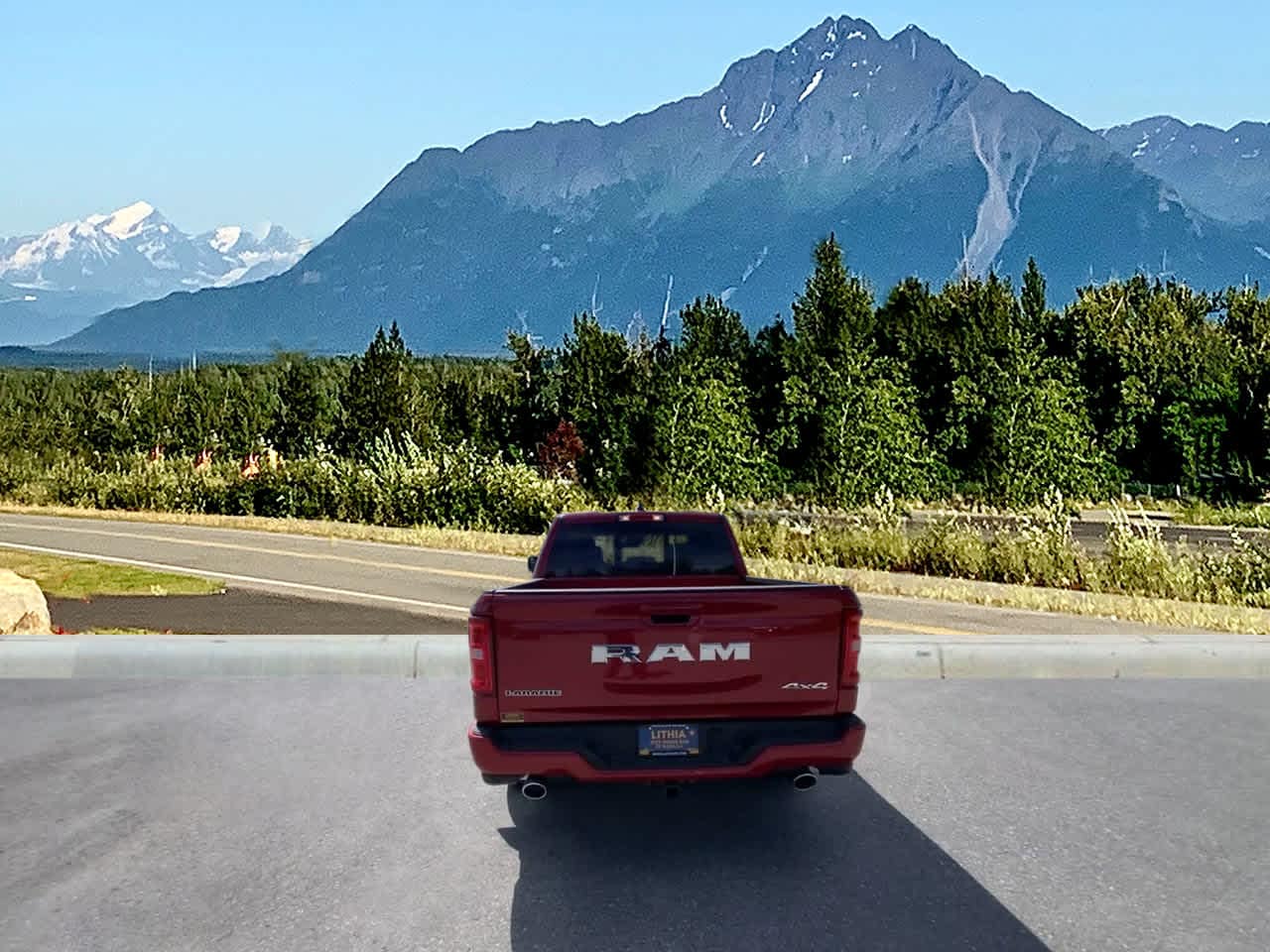 Thumbnail: 2026 RAM 1500 - 4