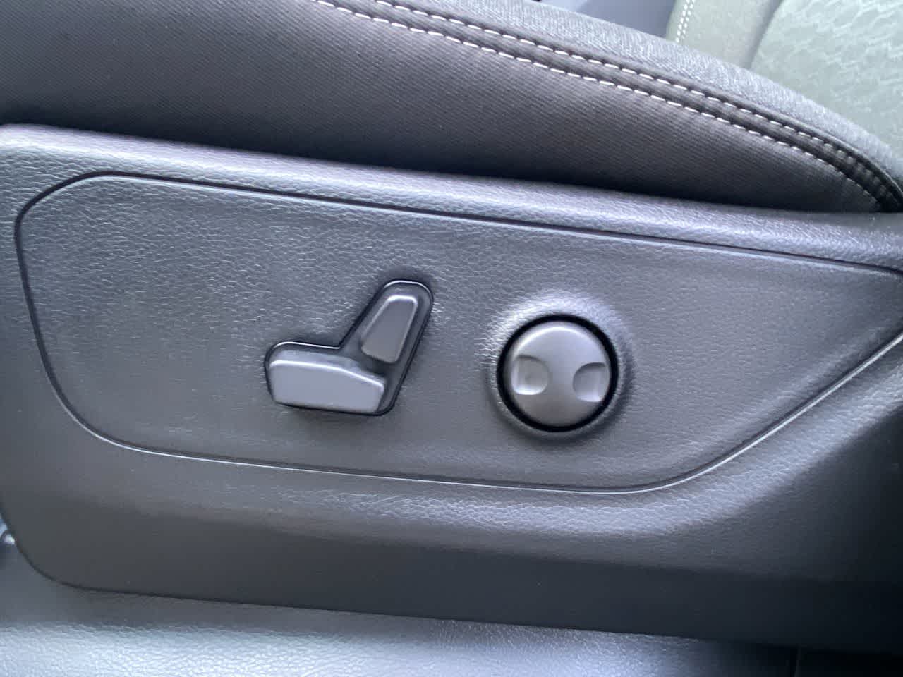 Thumbnail: 2026 RAM 1500 - 12