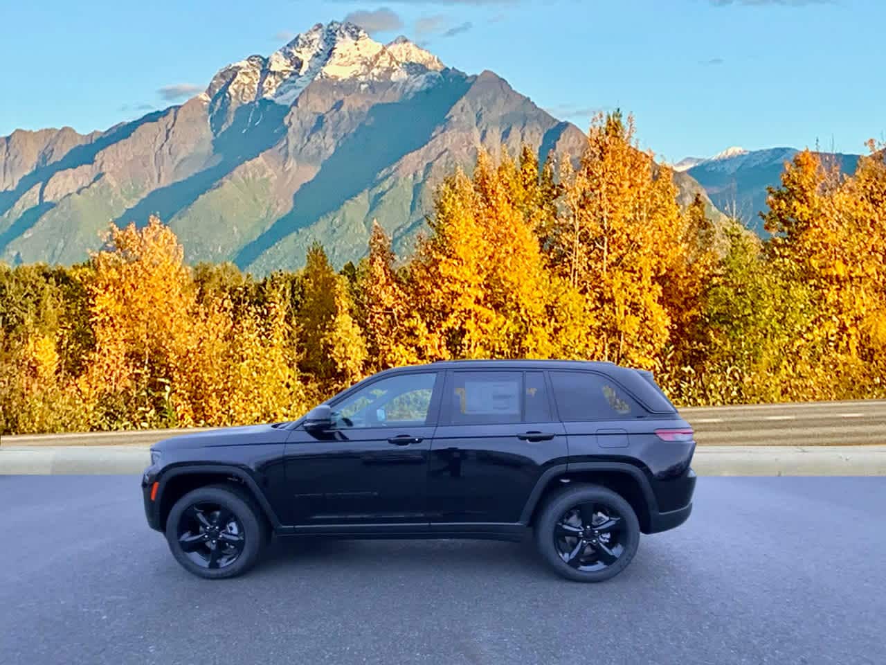 Thumbnail: 2025 Jeep Grand Cherokee - 2