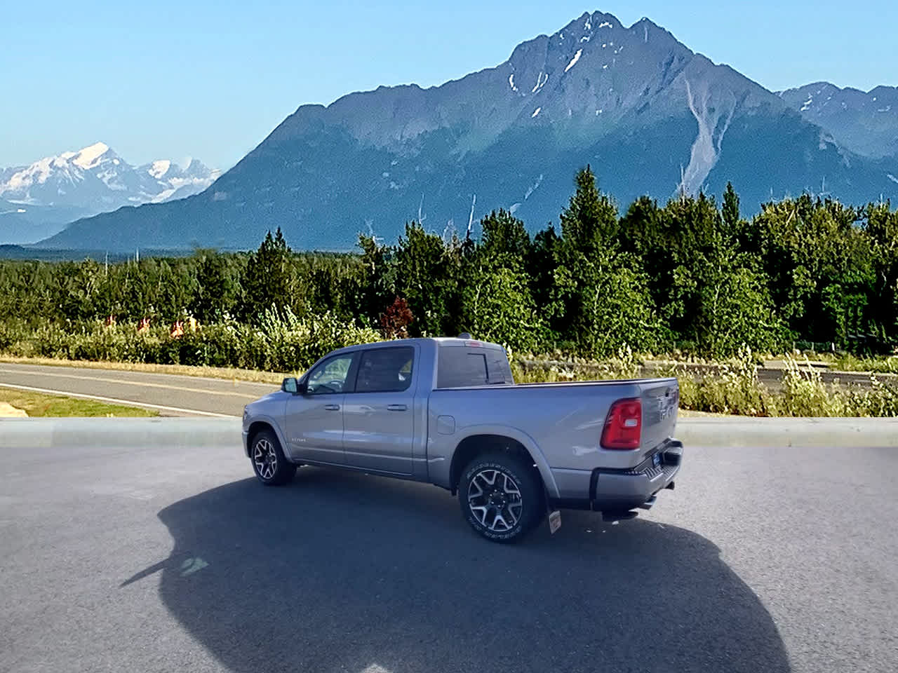 2025 RAM 1500 Laramie 3