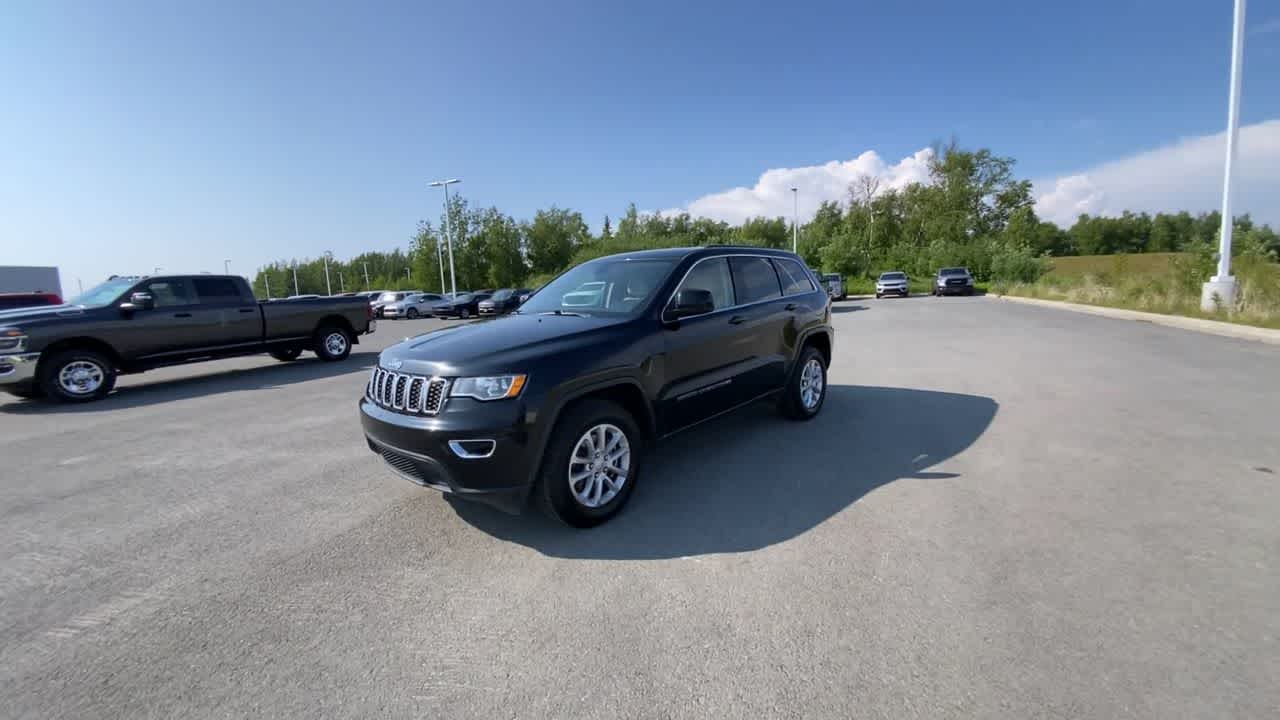 Thumbnail: 2022 Jeep Grand Cherokee - 14