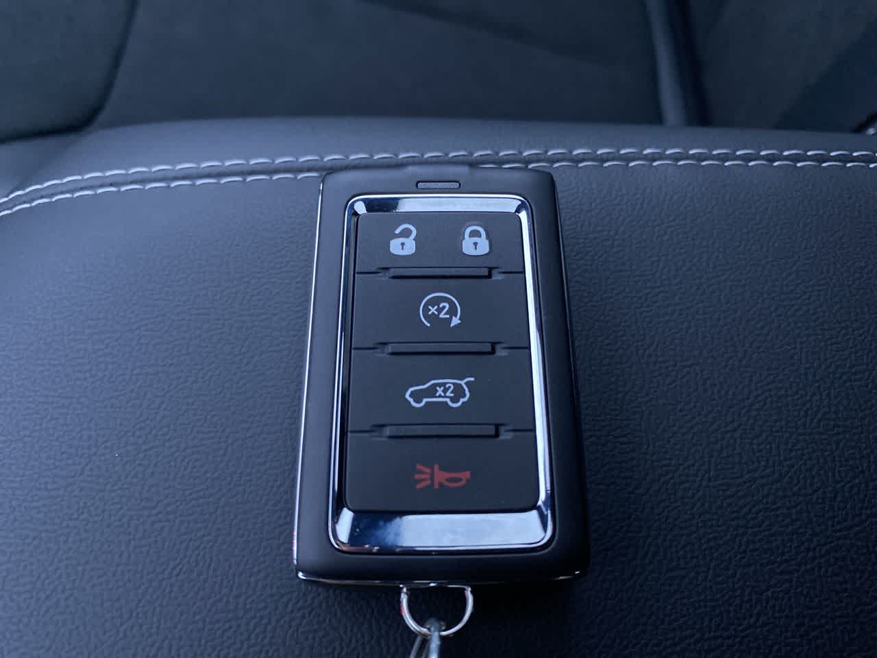 Thumbnail: 2025 Jeep Grand Cherokee - 18