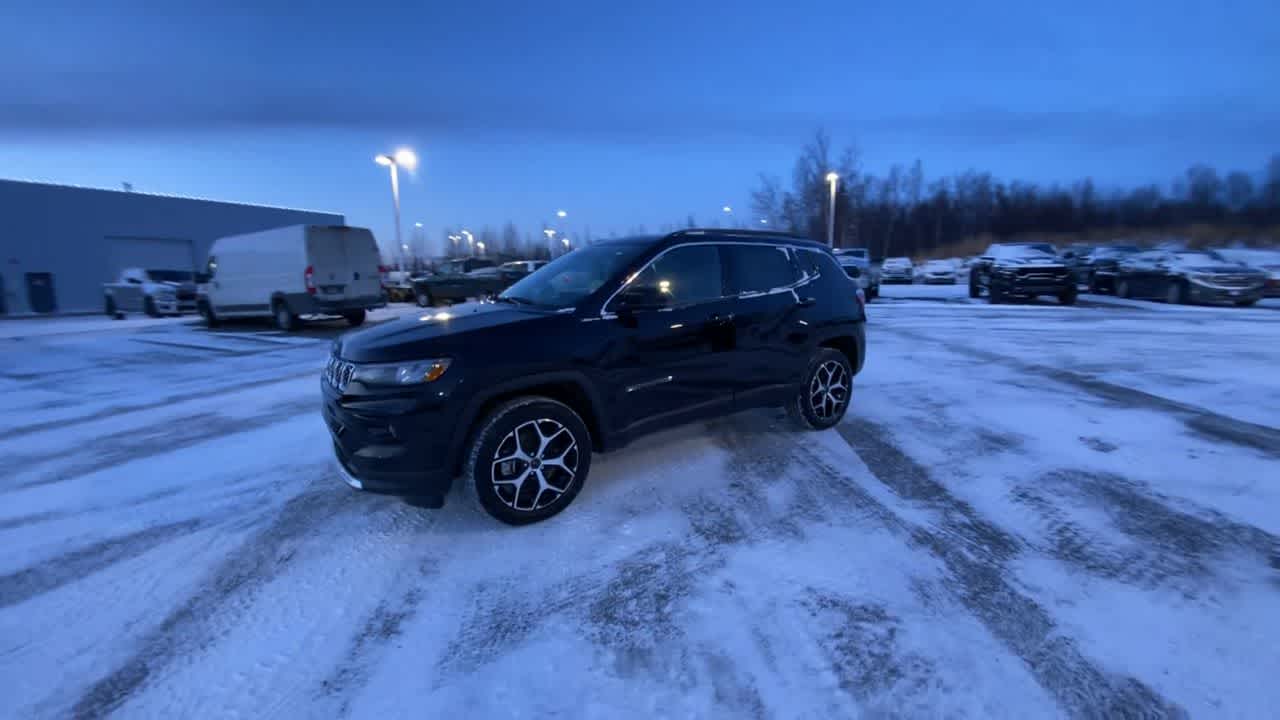 Thumbnail: 2026 Jeep Compass - 9