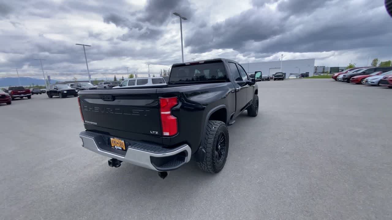 Thumbnail: 2024 Chevrolet Silverado 2500 - 11