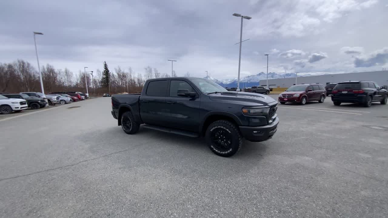 Thumbnail: 2026 RAM 1500 - 10