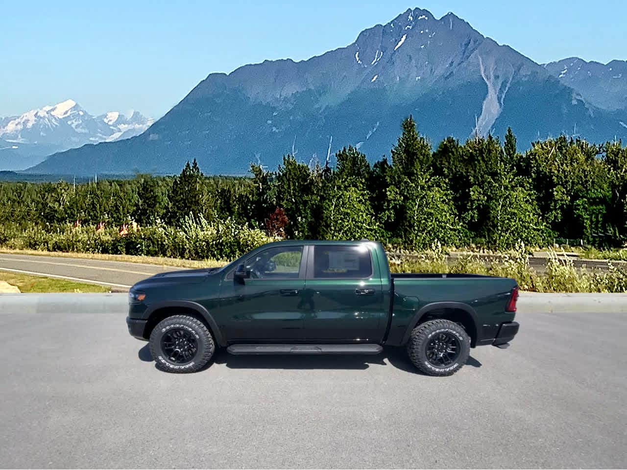 Thumbnail: 2026 RAM 1500 - 2
