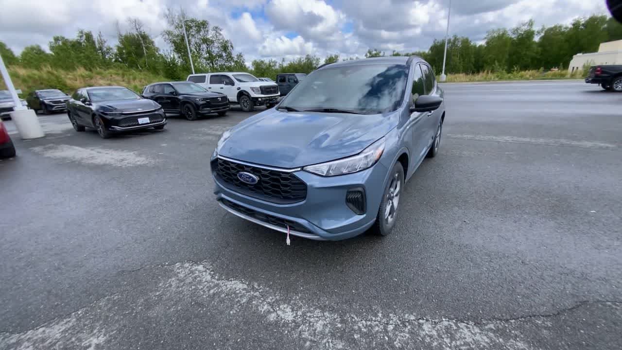 Thumbnail: 2023 Ford Escape - 12