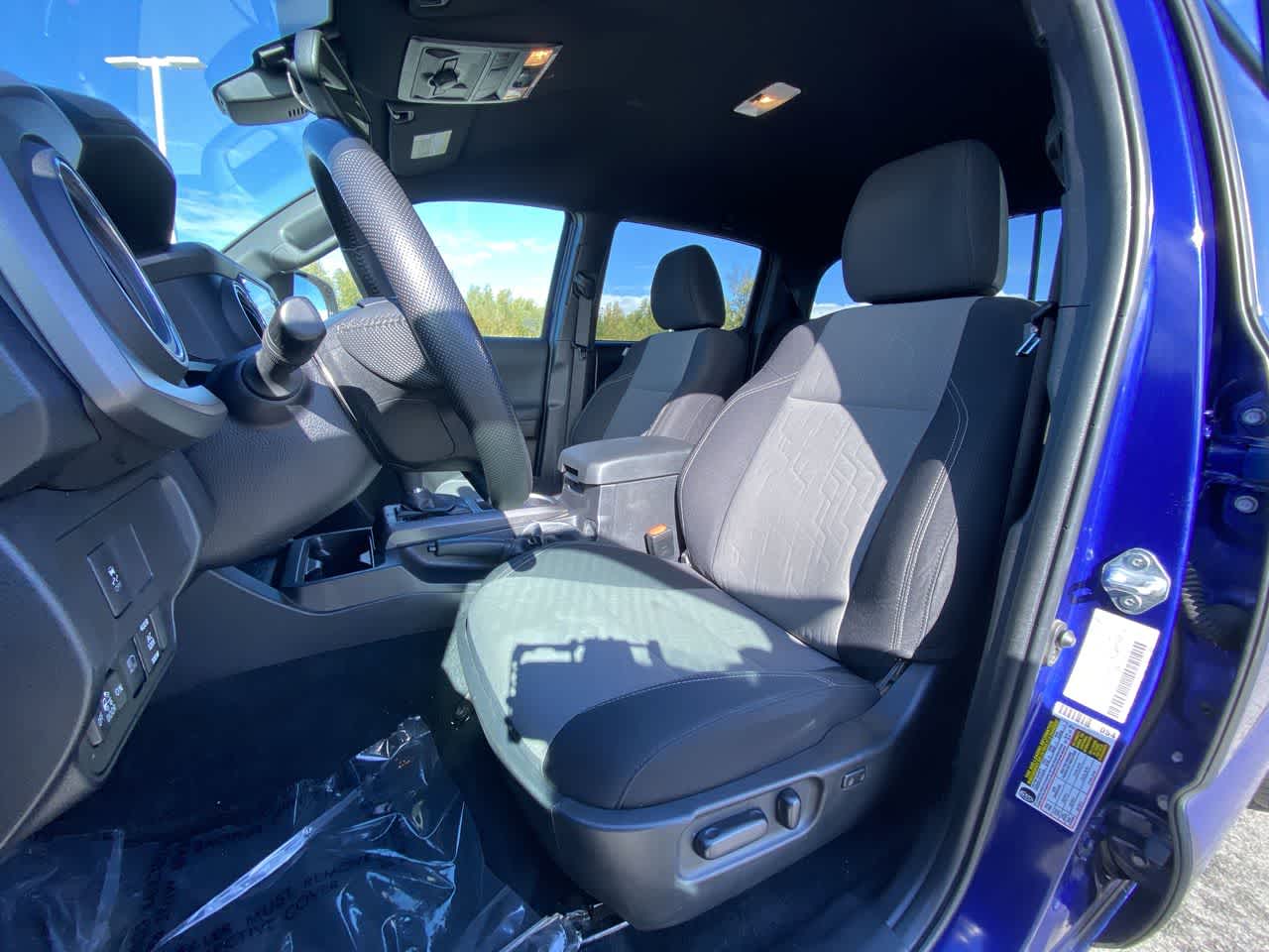 Thumbnail: 2023 Toyota Tacoma - 17