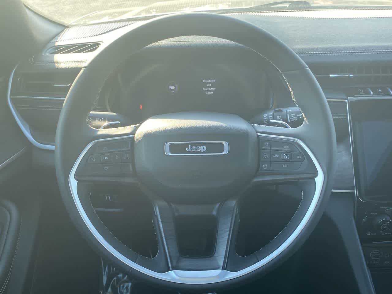 Thumbnail: 2024 Jeep Grand Cherokee L - 14