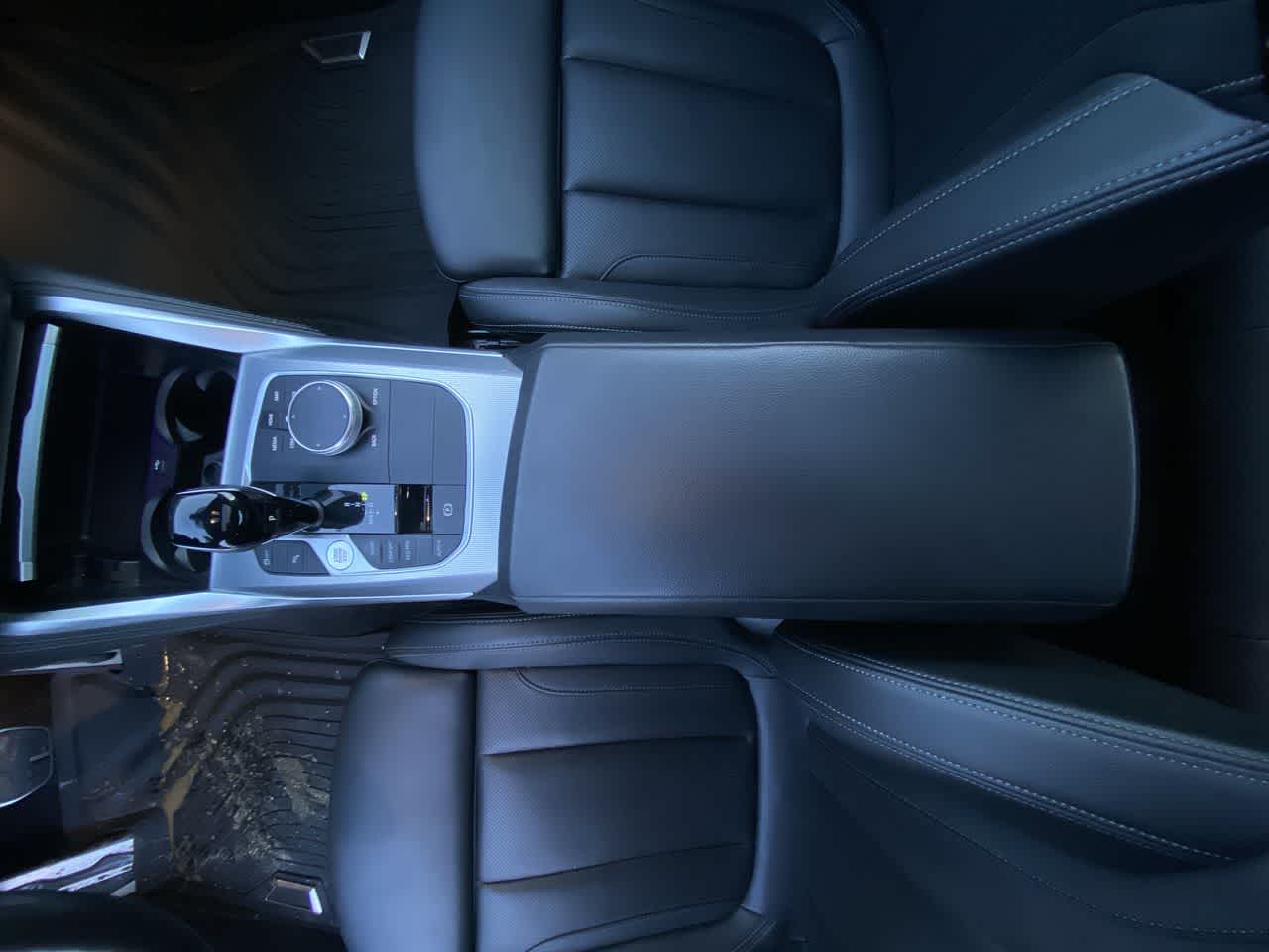 Thumbnail: 2022 BMW 4 Series - 28