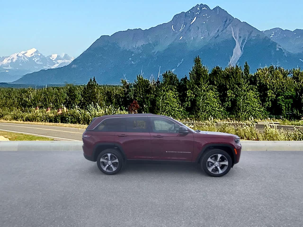 Thumbnail: 2026 Jeep Grand Cherokee - 6