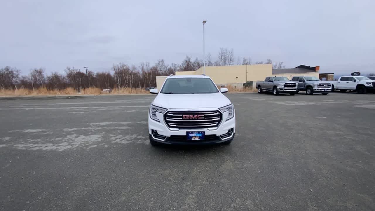 2023 GMC Terrain SLT 12