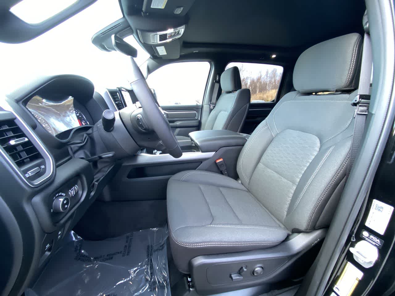 Thumbnail: 2026 RAM 1500 - 11