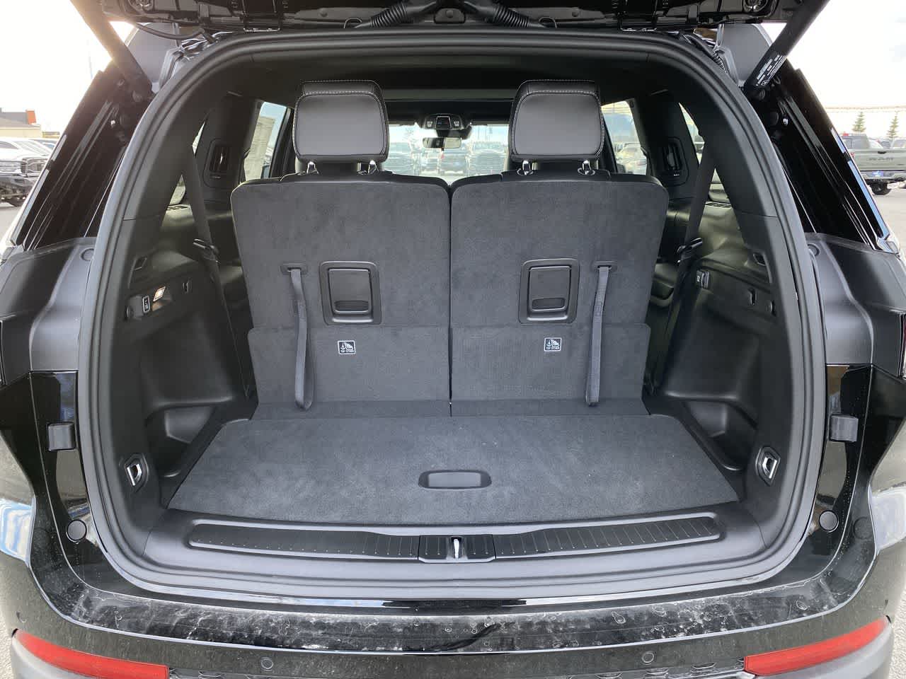 Thumbnail: 2025 Jeep Grand Cherokee - 27