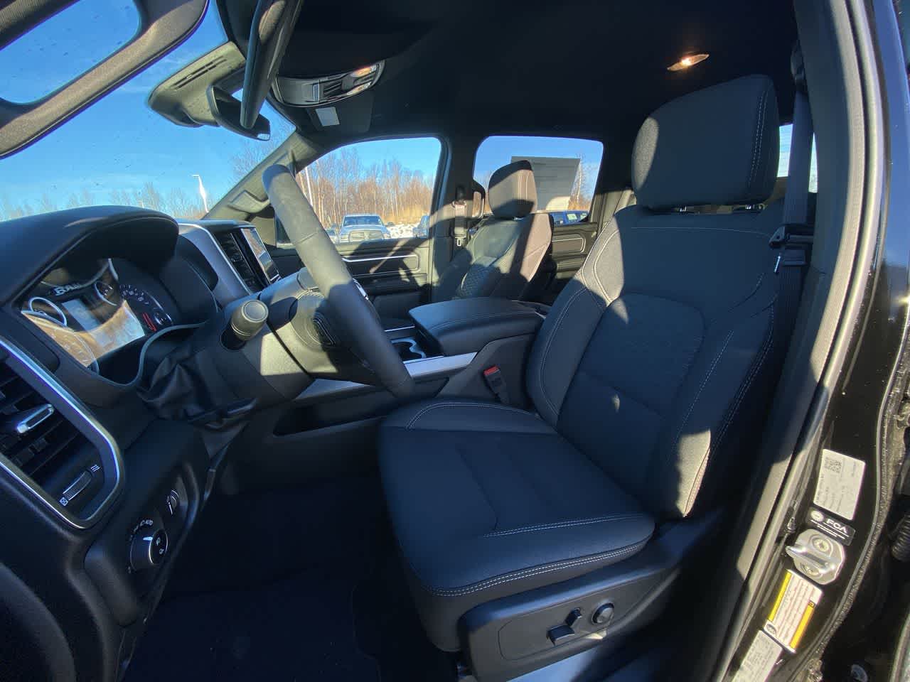 Thumbnail: 2026 RAM 1500 - 11