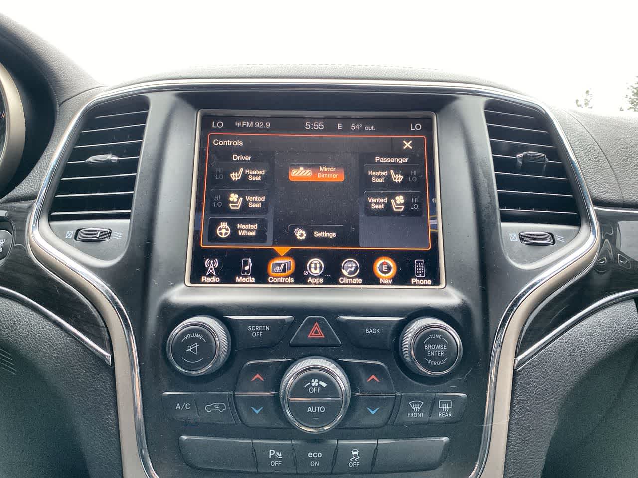 Thumbnail: 2015 Jeep Grand Cherokee - 19