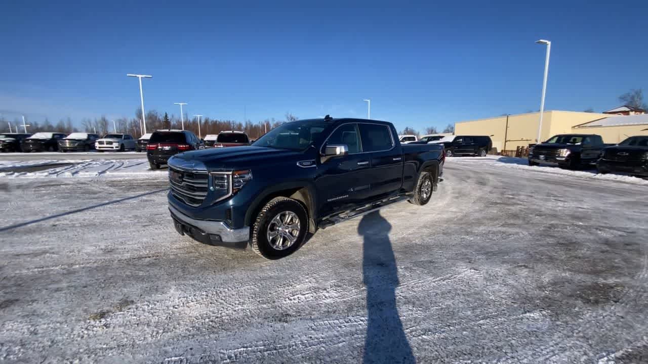 Thumbnail: 2023 GMC Sierra 1500 - 9