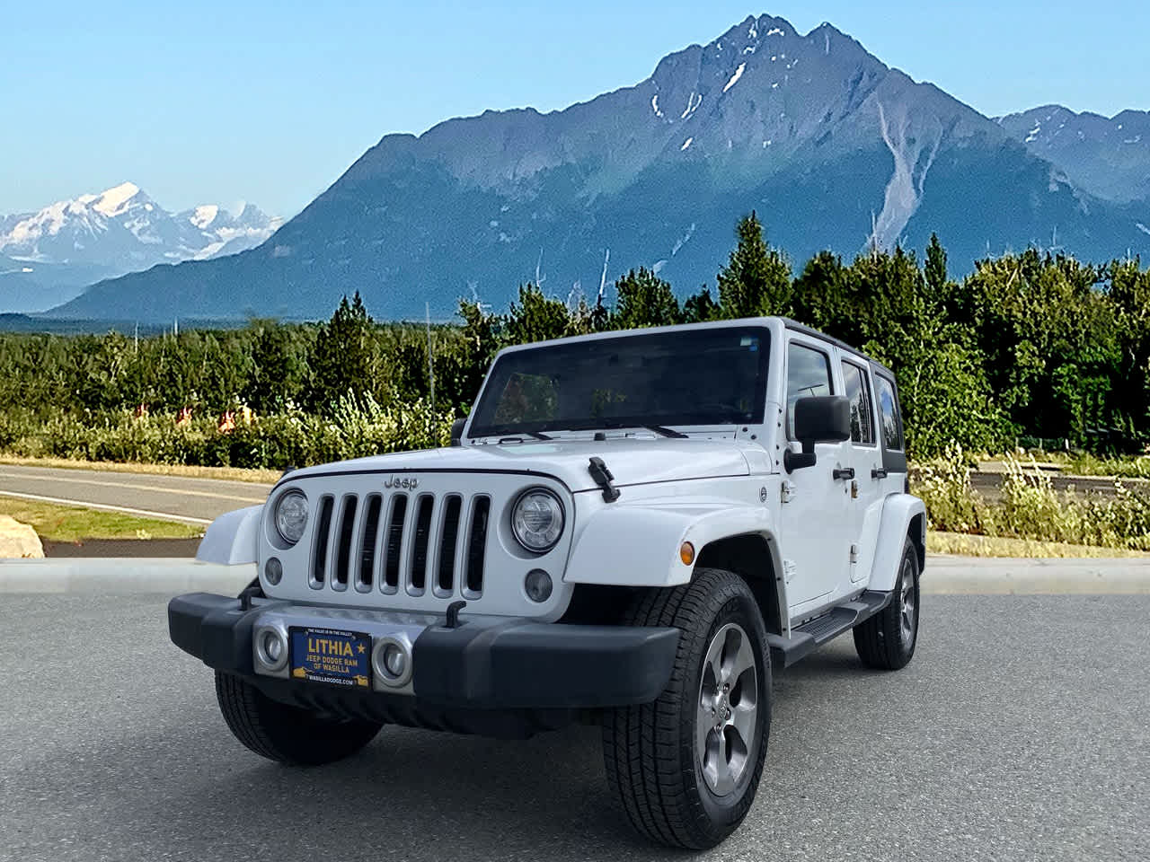 Used 2018 Jeep Wrangler JK Unlimited Sahara with VIN 1C4HJWEG7JL923567 for sale in Wasilla, AK