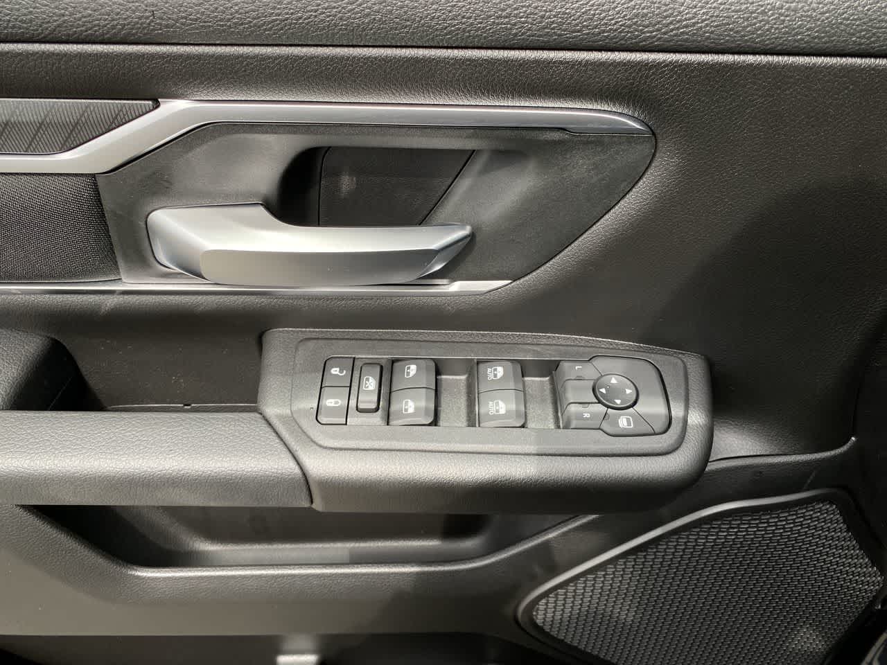 Thumbnail: 2025 RAM 1500 - 19