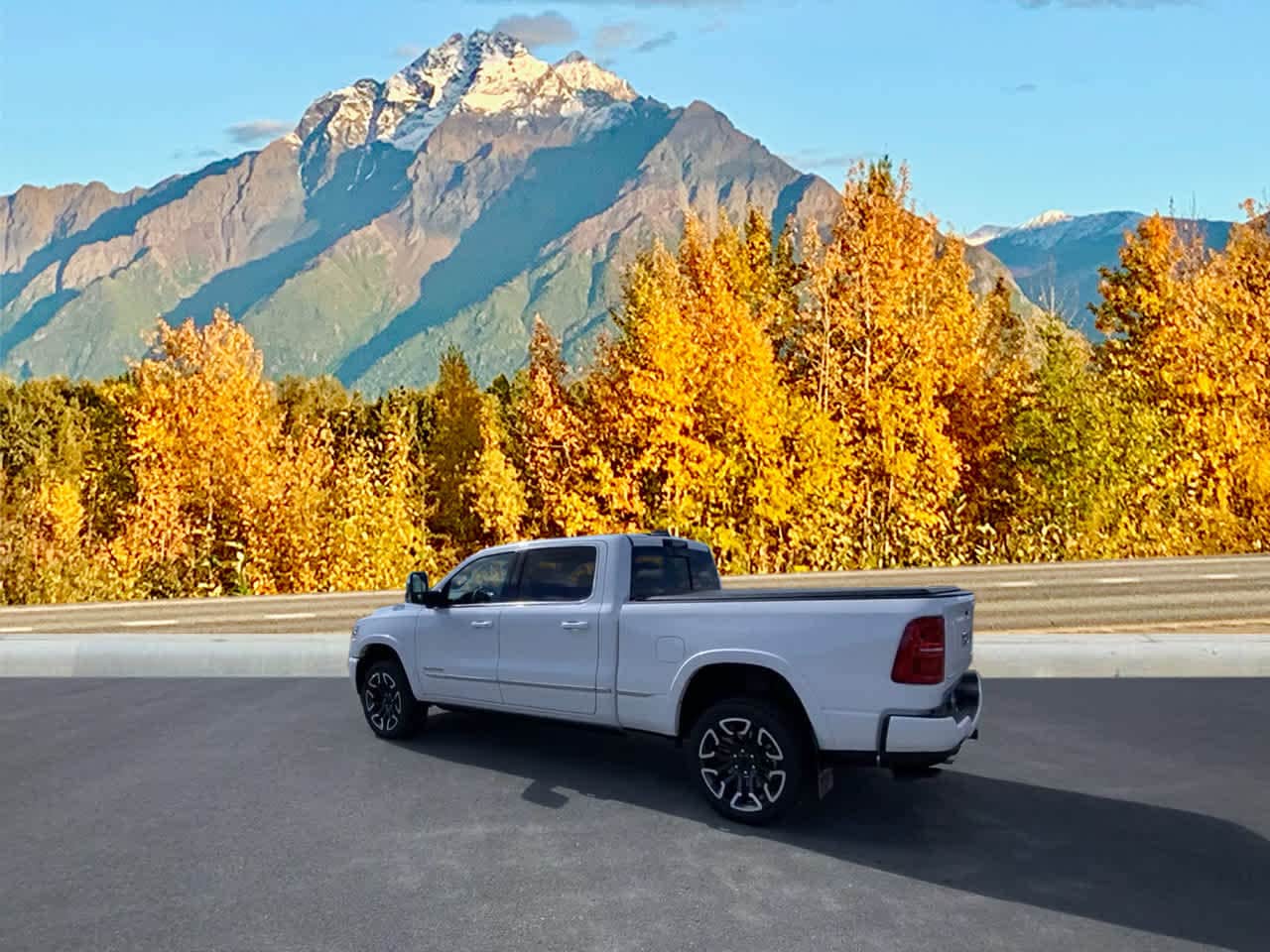Thumbnail: 2025 RAM 1500 - 4