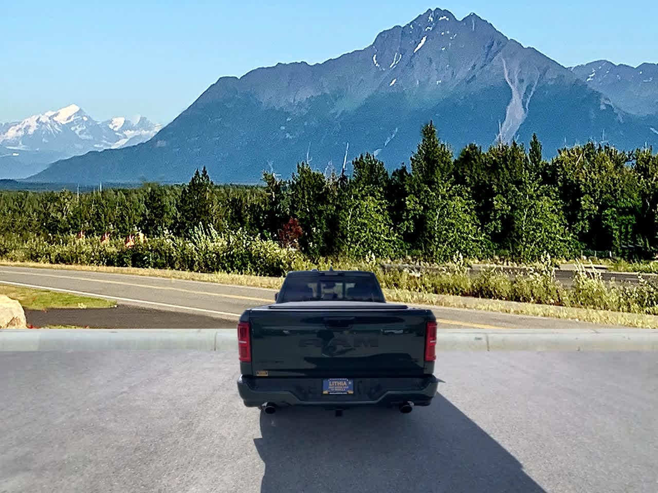 Thumbnail: 2026 RAM 1500 - 4