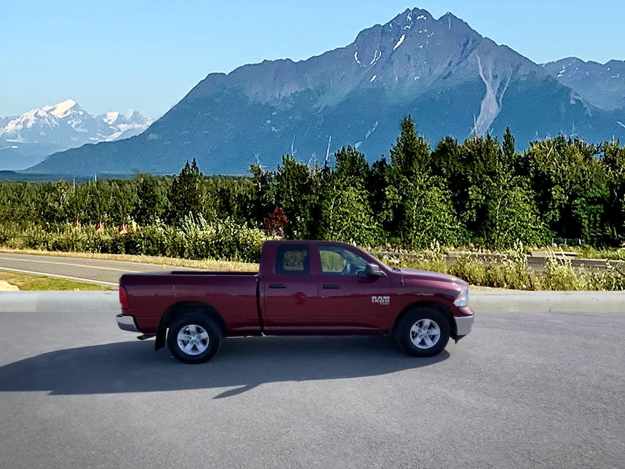 Thumbnail: 2024 RAM 1500 Classic - 6