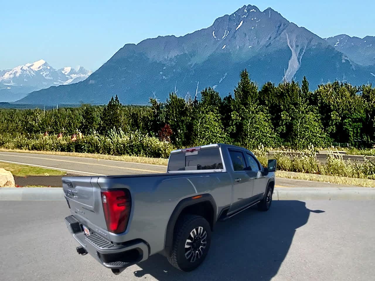Thumbnail: 2024 GMC Sierra 2500 - 5