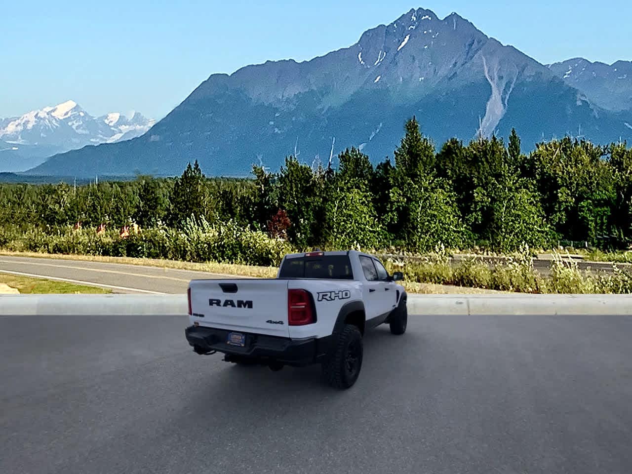 Thumbnail: 2026 RAM 1500 - 5