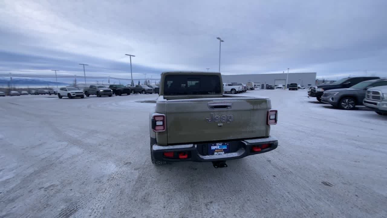Thumbnail: 2026 Jeep Gladiator - 11