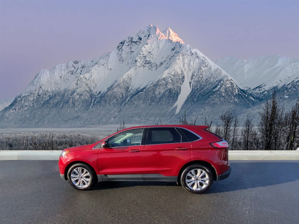 Used 2023 Ford Edge Titanium SUV