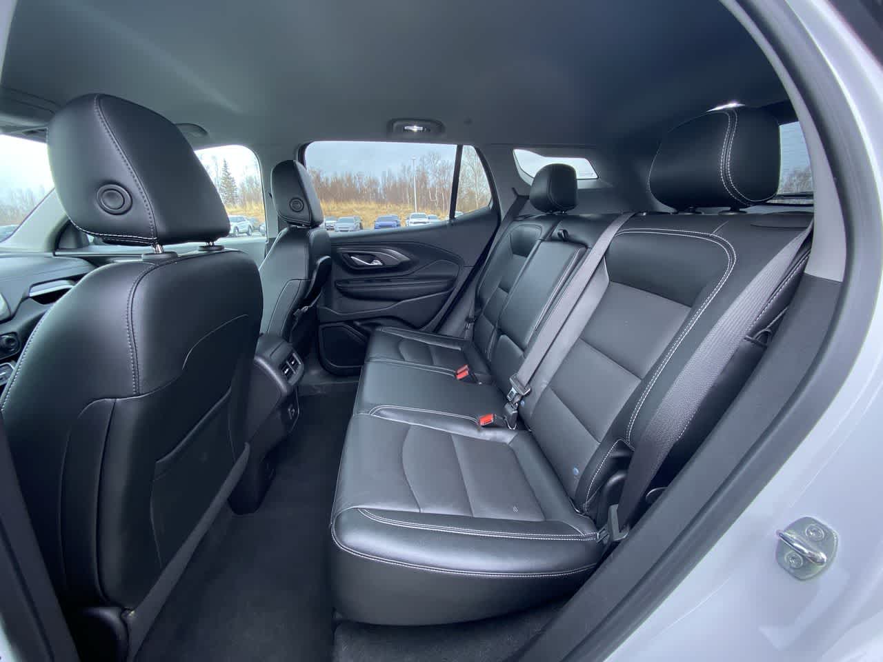 2023 GMC Terrain SLT 29