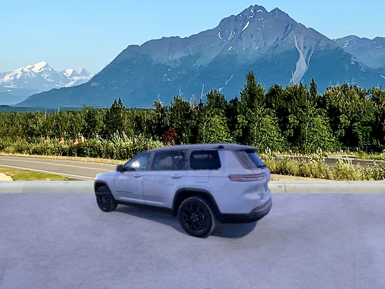 Thumbnail: 2025 Jeep Grand Cherokee - 3