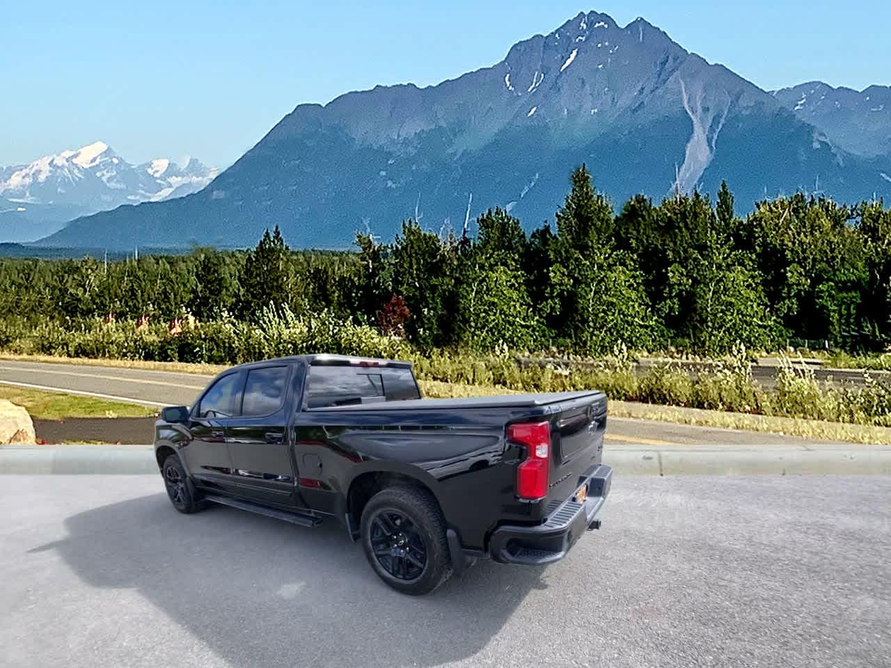 Thumbnail: 2024 Chevrolet Silverado 1500 - 3