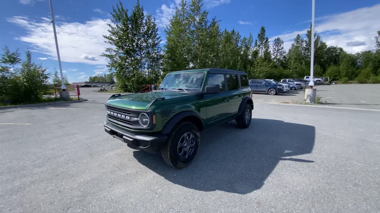 Thumbnail: 2025 Ford Bronco - 9