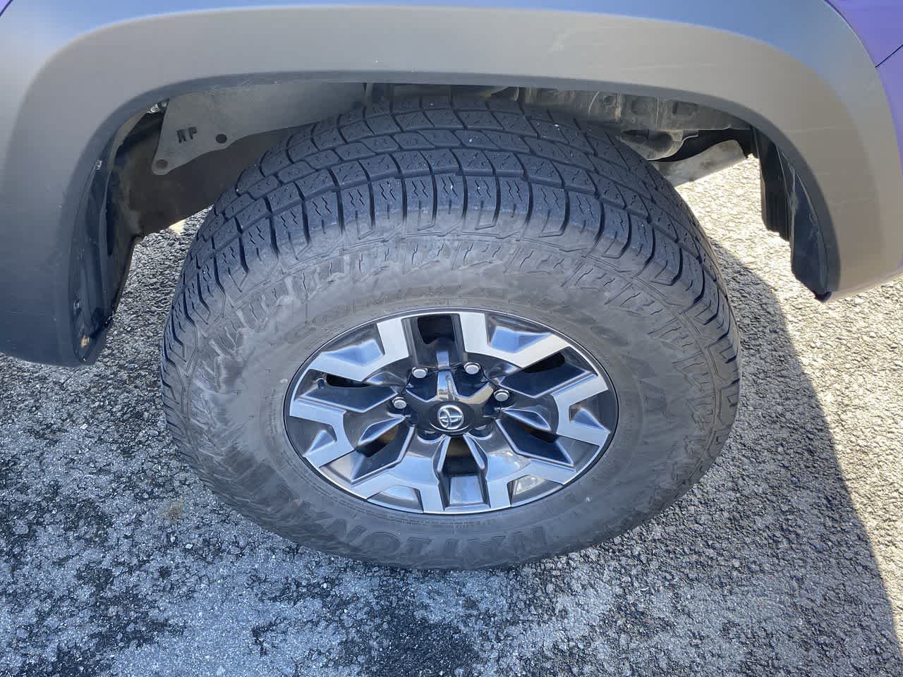 Thumbnail: 2023 Toyota Tacoma - 16