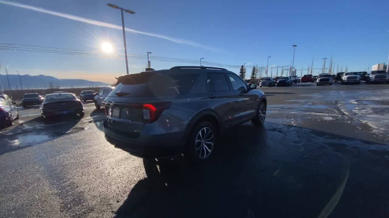 Thumbnail: 2025 Ford Explorer - 13