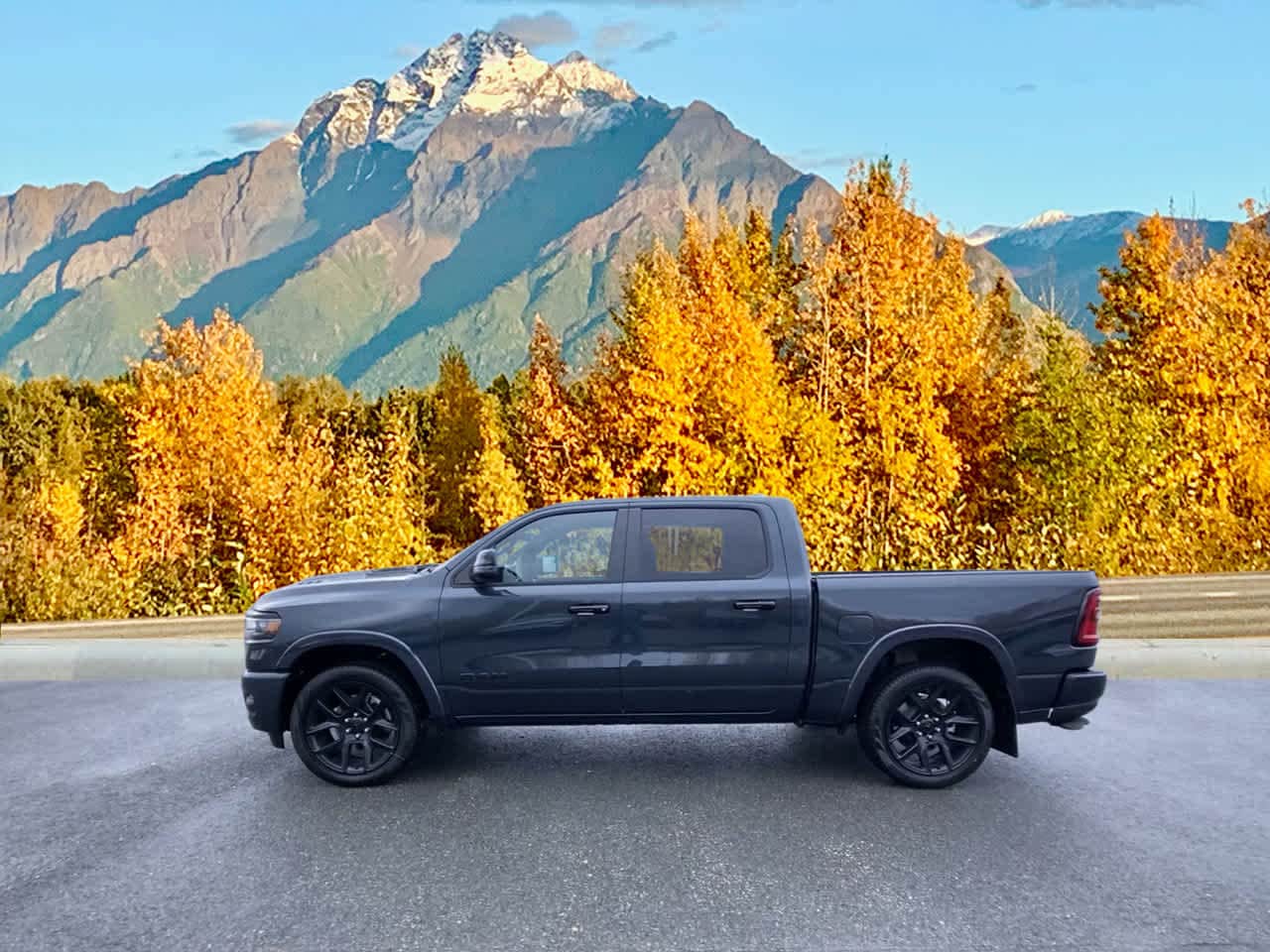 Thumbnail: 2026 RAM 1500 - 3