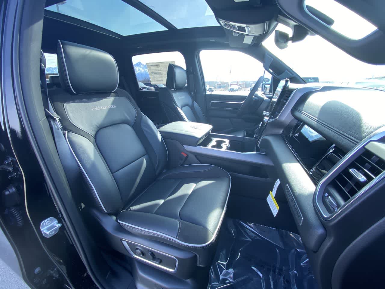 Thumbnail: 2026 RAM 1500 - 27